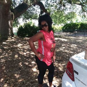 Meet your Posher, Nicole